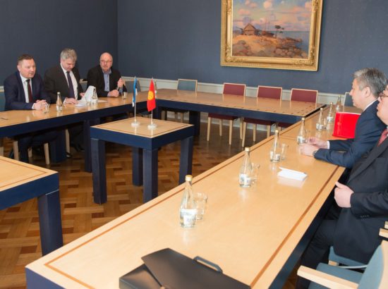 Eesti-Kõrgõzstani parlamendirühm kohtus Kõrgõzstani välisministri Erlan Abdyldaeviga